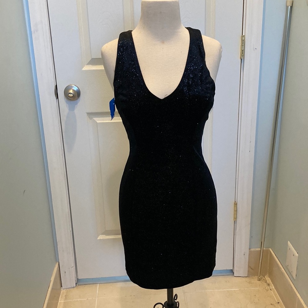 **FOREVER 21* Black with Blue Glitter Sparkly V neck NWT open “Backless” …
